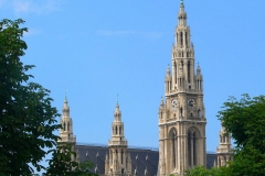 Österreich, Wien, Blick vom Parlamentsgebäude auf das Rathaus