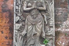 Bali, Batu Karu Tempel