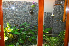 Bali, Puri Dajuma Cottages, Außendusche