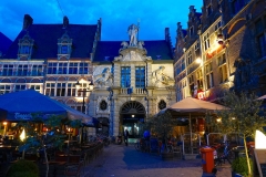 Belgien, Gent, Sint-Veerleplein bei Nacht