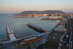 Japan, Takamatsu, Blick aus unserem Hotelzimmer auf den Hafen