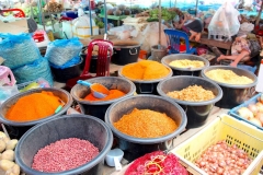 Laos, Luang Prabang, Phosy Markt, Gewürze