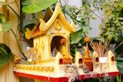 Laos, Luang Prabang, Geisterhäuschen