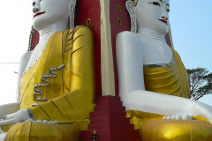 Myanmar, Bago, Kyaik Pun Pagode, Die vier Buddha Statuen