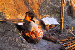 Myanmar, Am Golden Rock