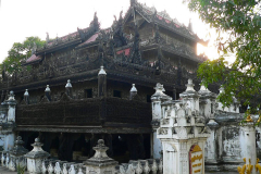 Myanmar, Mandalay, Shwenandaw Kyaung Kloster Goldener Palast