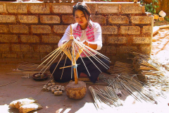 Myanmar, Pindaya, Schirm-Manufaktur