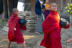 Myanmar, Begegnungen unterwegs auf unserer Fahrt zum Mount Popa