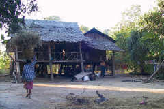Myanmar, Sri Ksetra, Besuch eines Dorfes