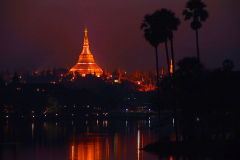 Myanmar, Yangon, Shwedagon Pagode bei Nacht