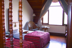Myanmar, Yangon, Kandawgyi Palace Hotel