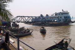 Myanmar, Yangon, Hafen
