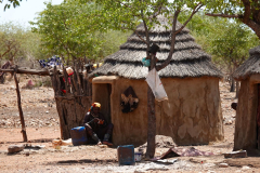 Namibia-Omapaha-Himba-Dorf