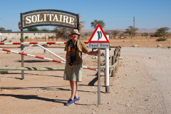 Namibia, Solitaire "Achtung Schneckentempo"