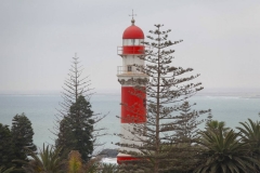 Namibia, Swakopmund, Blick vom Damaraturm des Woermannhauses auf den Leuchtturm