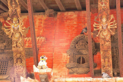 Nepal Bhaktapur, Thaumadi Square, Schnitzhandwerk