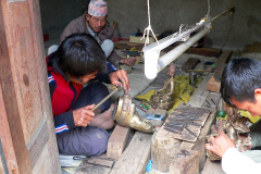 Nepal, Begegnungen unterwegs nach Bungamati
