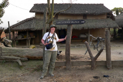Nepal, Chitwan-Nationalpark, Tharu Dorf
