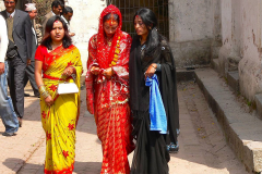 Nepal, Chobhar, Hochzeitsvorbereitung vor dem Jal Binayak Tempel