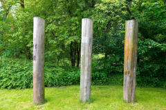 Niedersachsen, Wangerland, Kirche zum Heiligen Kreuz Pakens, Gedenk-Dalben