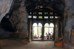 Laos, Pak Ou, Tham Thing