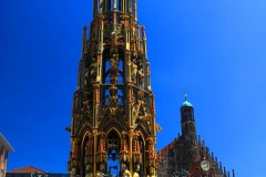 Nürnberg, Schöner Brunnen