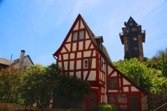 Oberwesel, ehemaliges Küsterhäuschen mit Martinsturm
