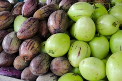 Sumatra, Berastagi, Markt. Pepino