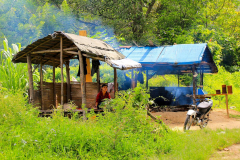 Sumatra, Umgebung Bukittinggi, Rohrzuckerstand