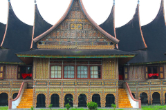 Sumatra, Istano Basa Pagaruyung
