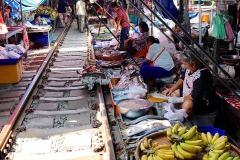 Thailand, Samut Songkhkram, Mae Klong Zugmarkt