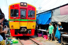 Thailand, Samut Songkhkram, Mae Klong Zugmarkt